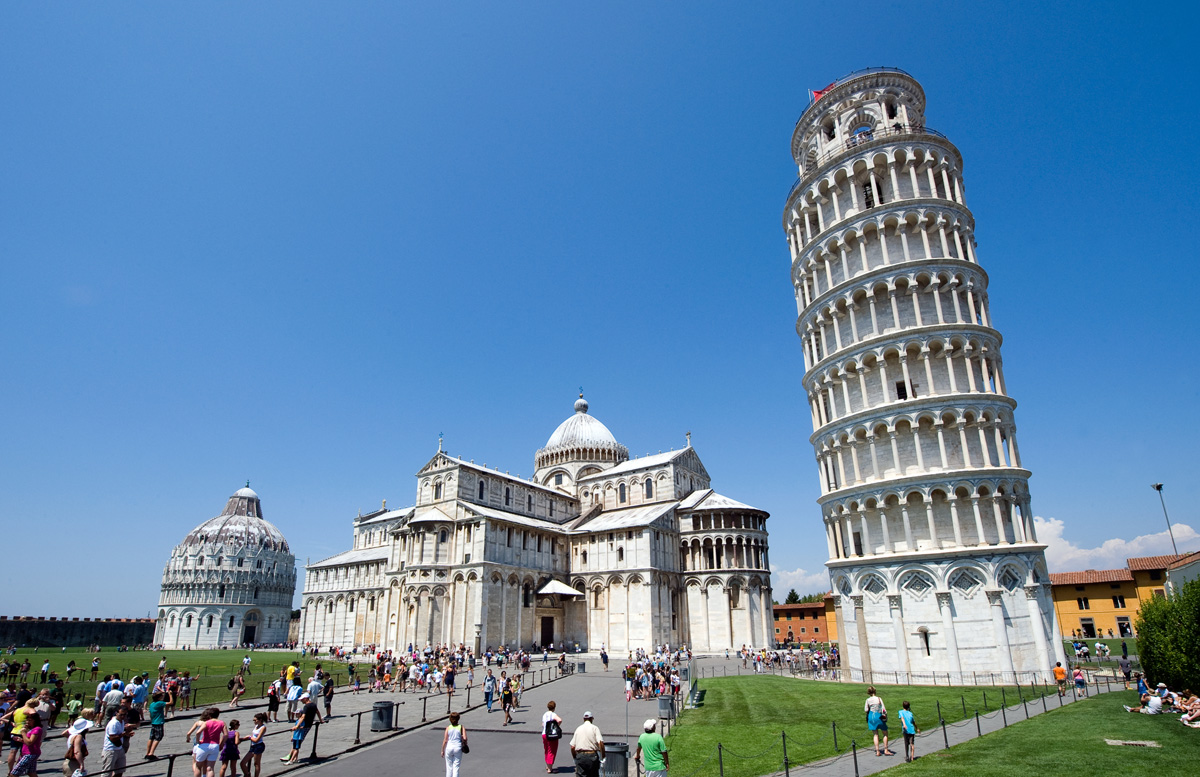 Leaning_Tower_Pisa_Italuy