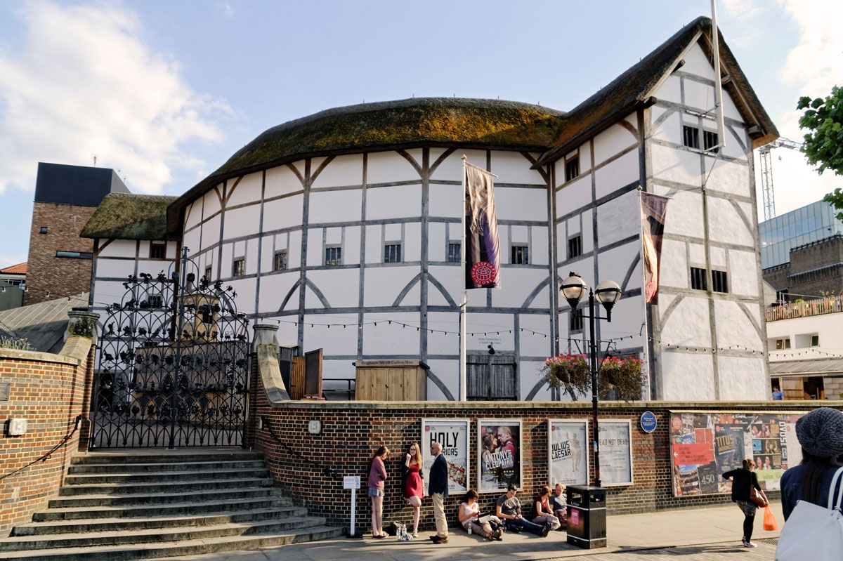 _Globe_Theatre_ExpatExplore_