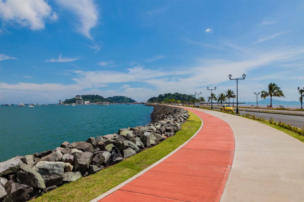 The causeway of Panama City