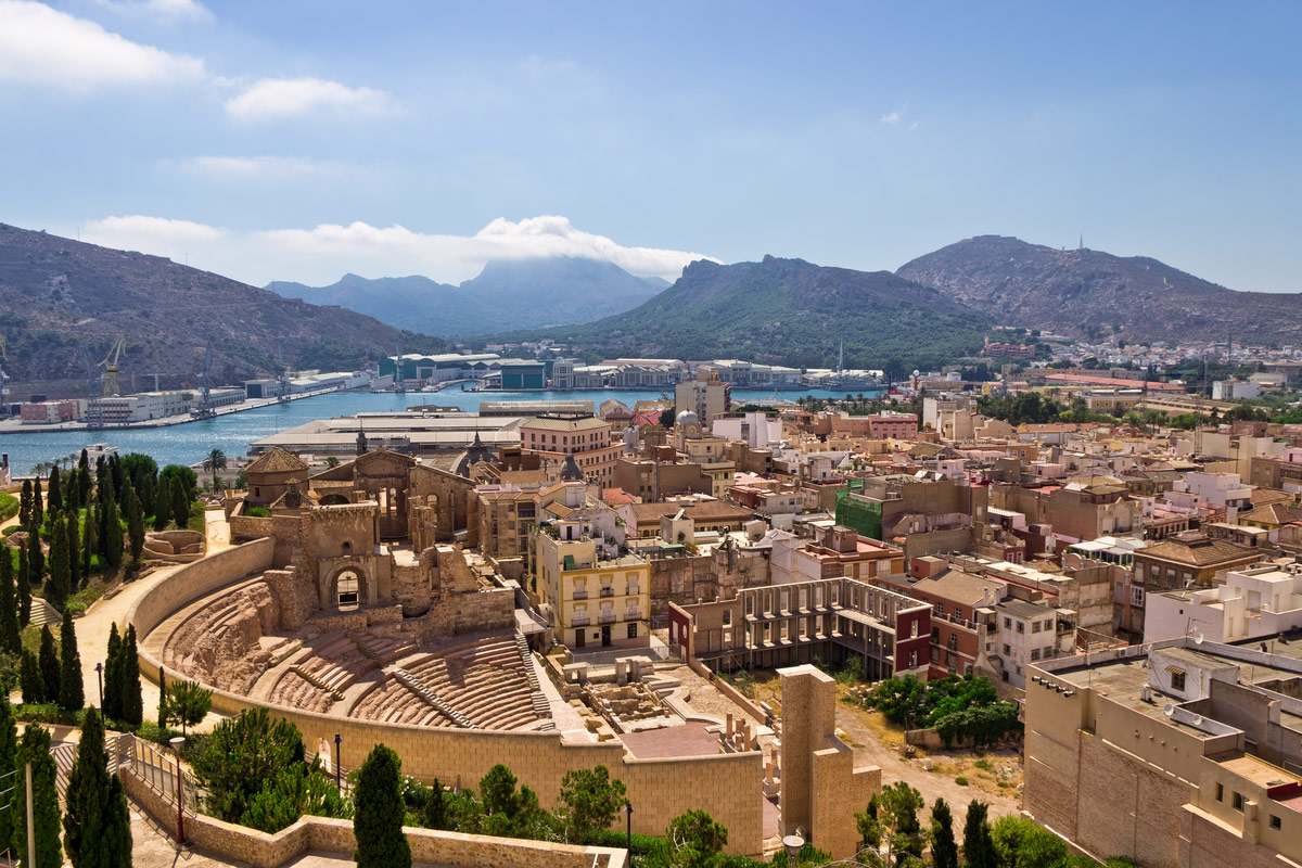 Where to go for winter sun? 5 Warmest places to visit in Spain this winter