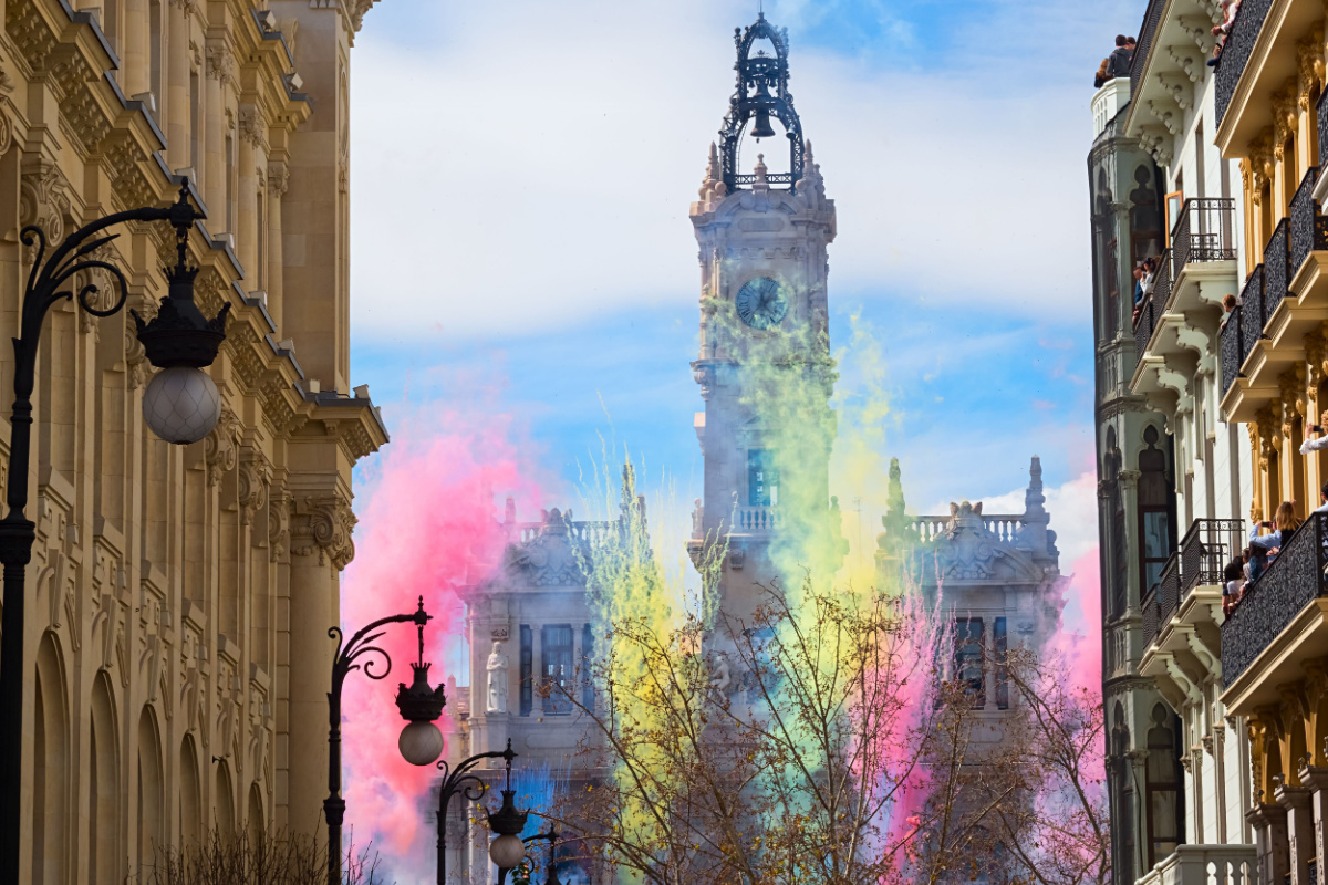 Las Fallas de Valencia, Summer in Europe