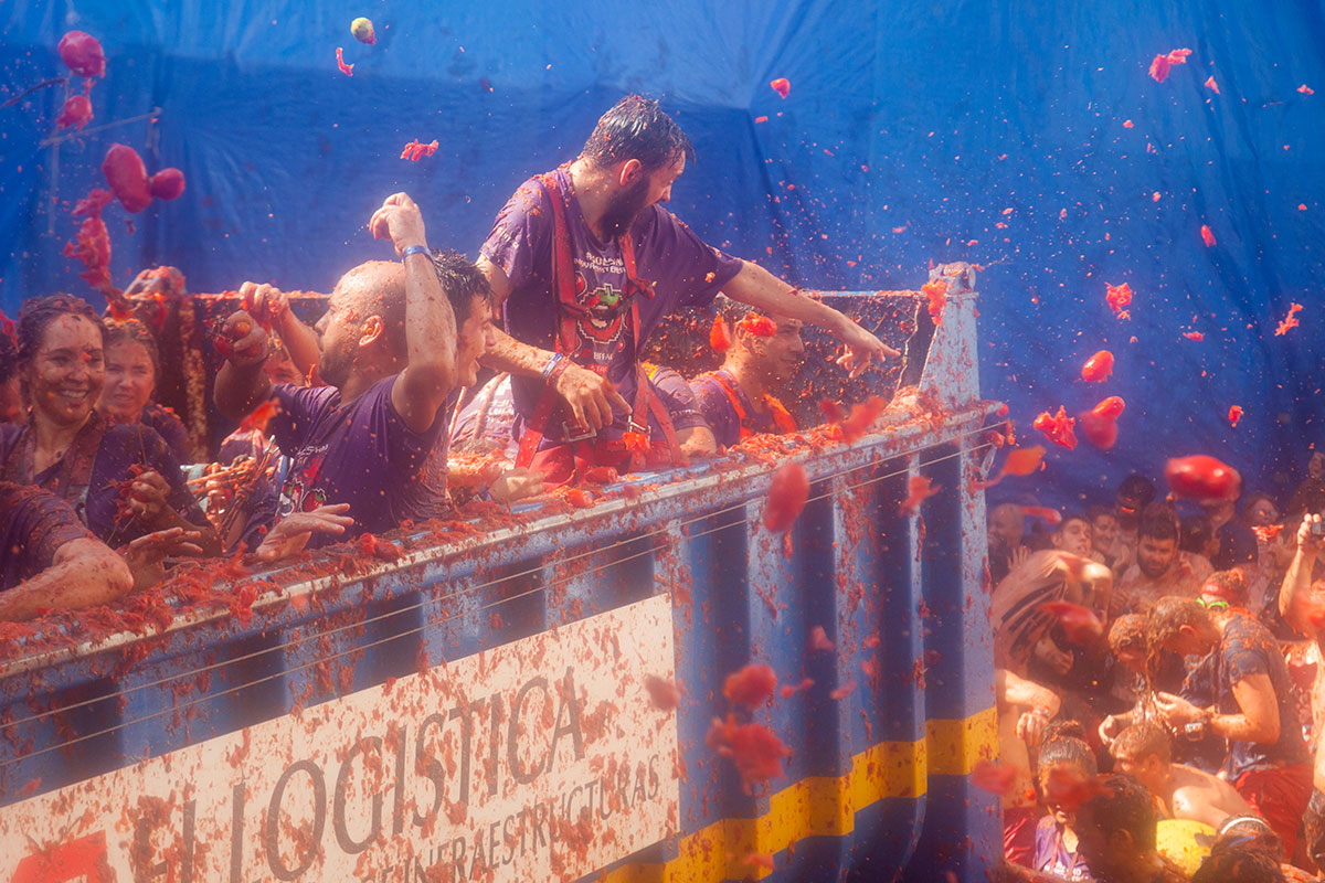 Food festivals around the world – La Tomatina, Spain