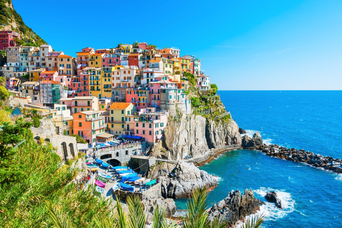 Cinque Terre, Italy Explorer